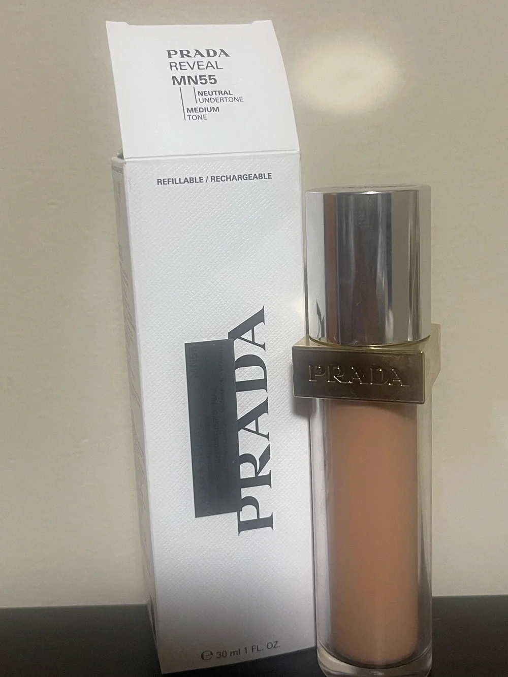 Prada Reveal Foundation (MN55)